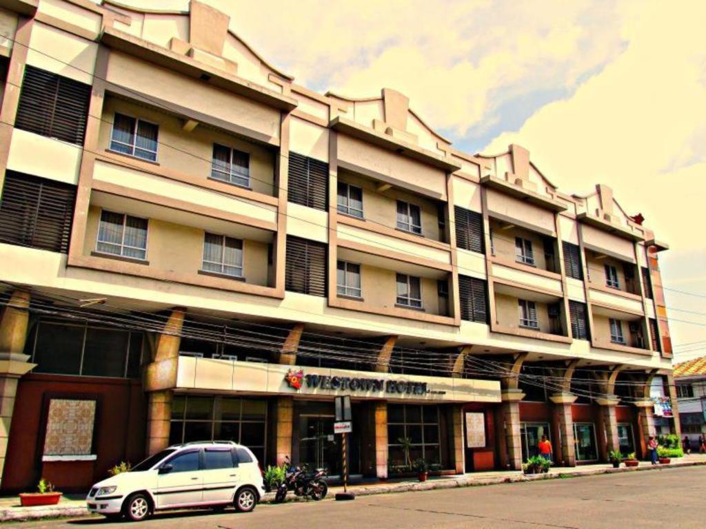 Mo2 Westown Hotel San Juan Bacolod Buitenkant foto