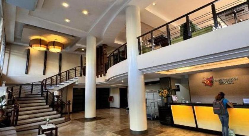 Mo2 Westown Hotel San Juan Bacolod Buitenkant foto