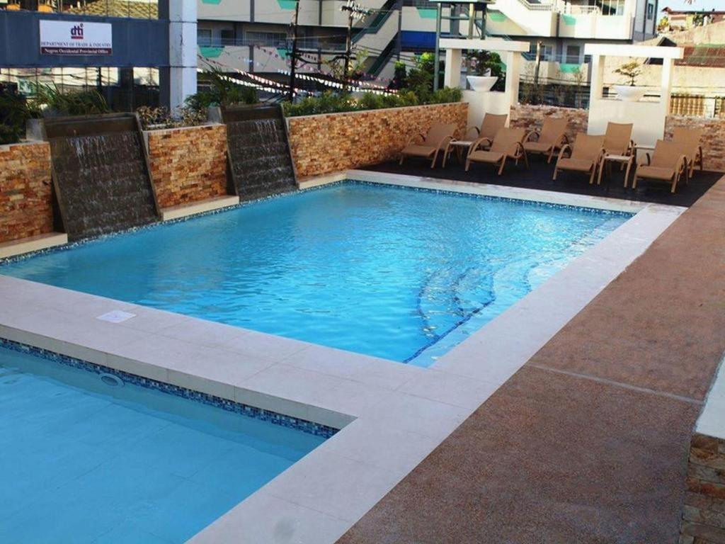 Mo2 Westown Hotel San Juan Bacolod Buitenkant foto