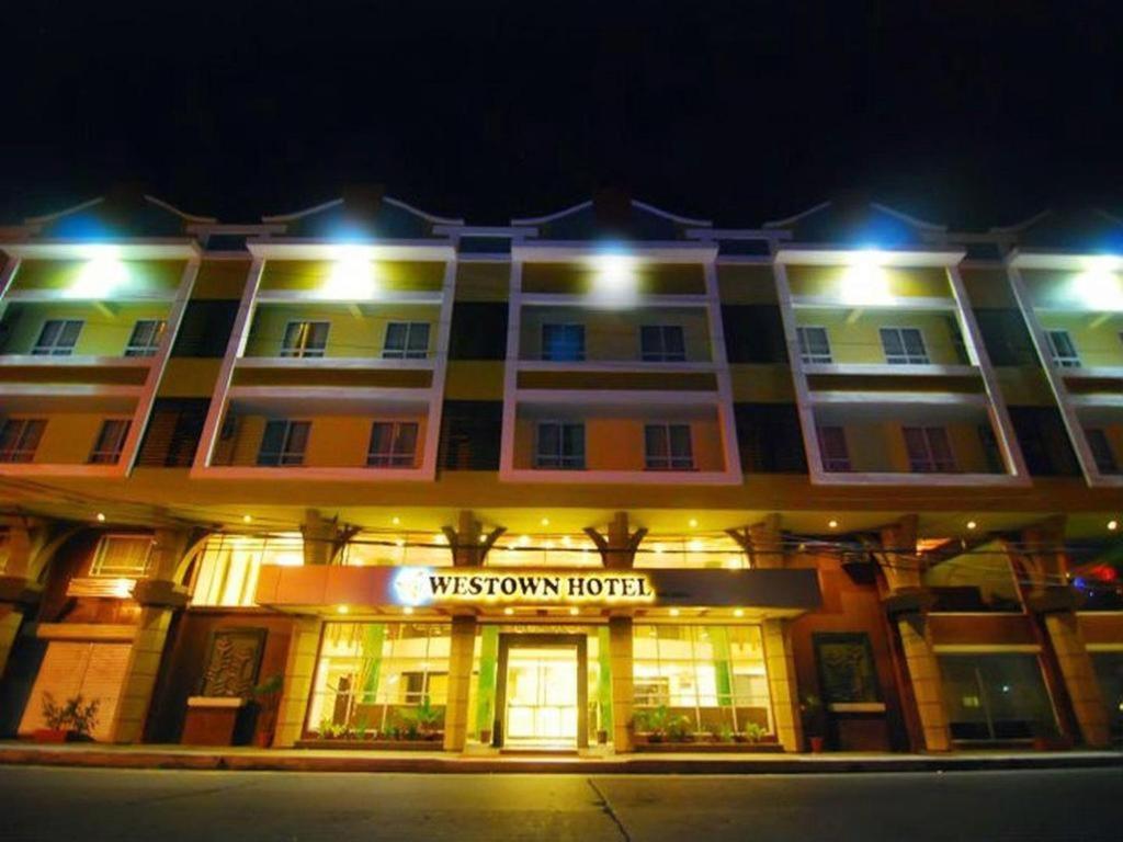 Mo2 Westown Hotel San Juan Bacolod Buitenkant foto