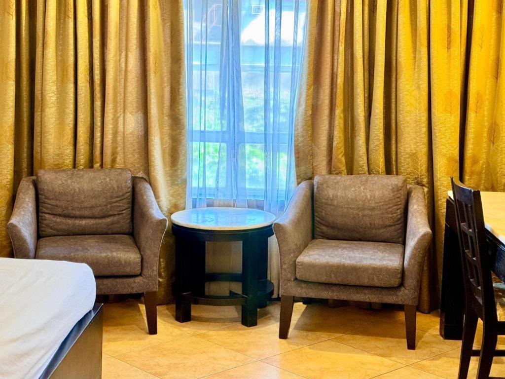Mo2 Westown Hotel San Juan Bacolod Buitenkant foto